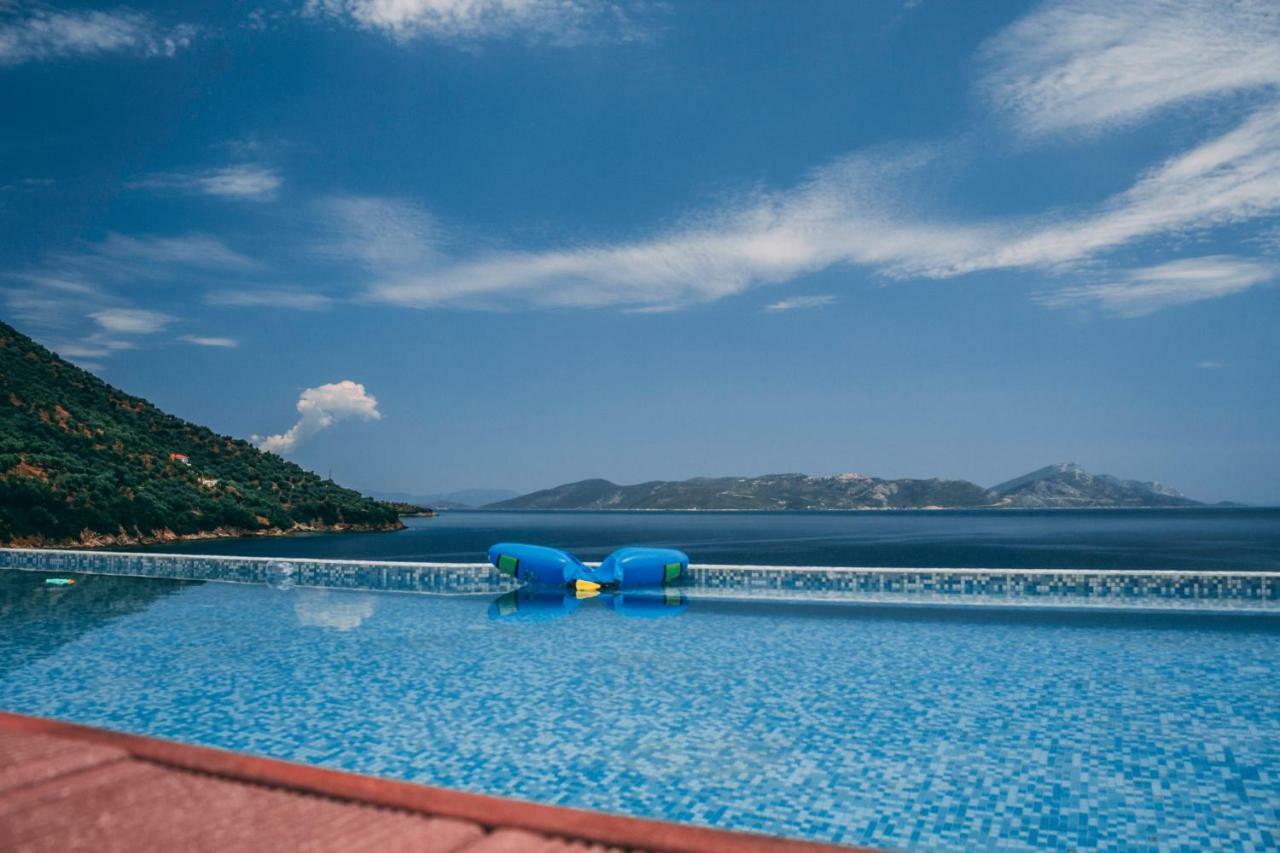 Villa Elia Pteleós 外观 照片