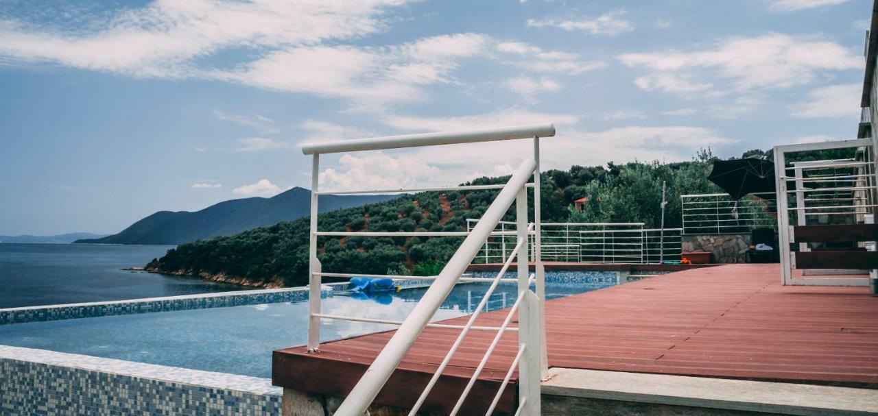 Villa Elia Pteleós 外观 照片