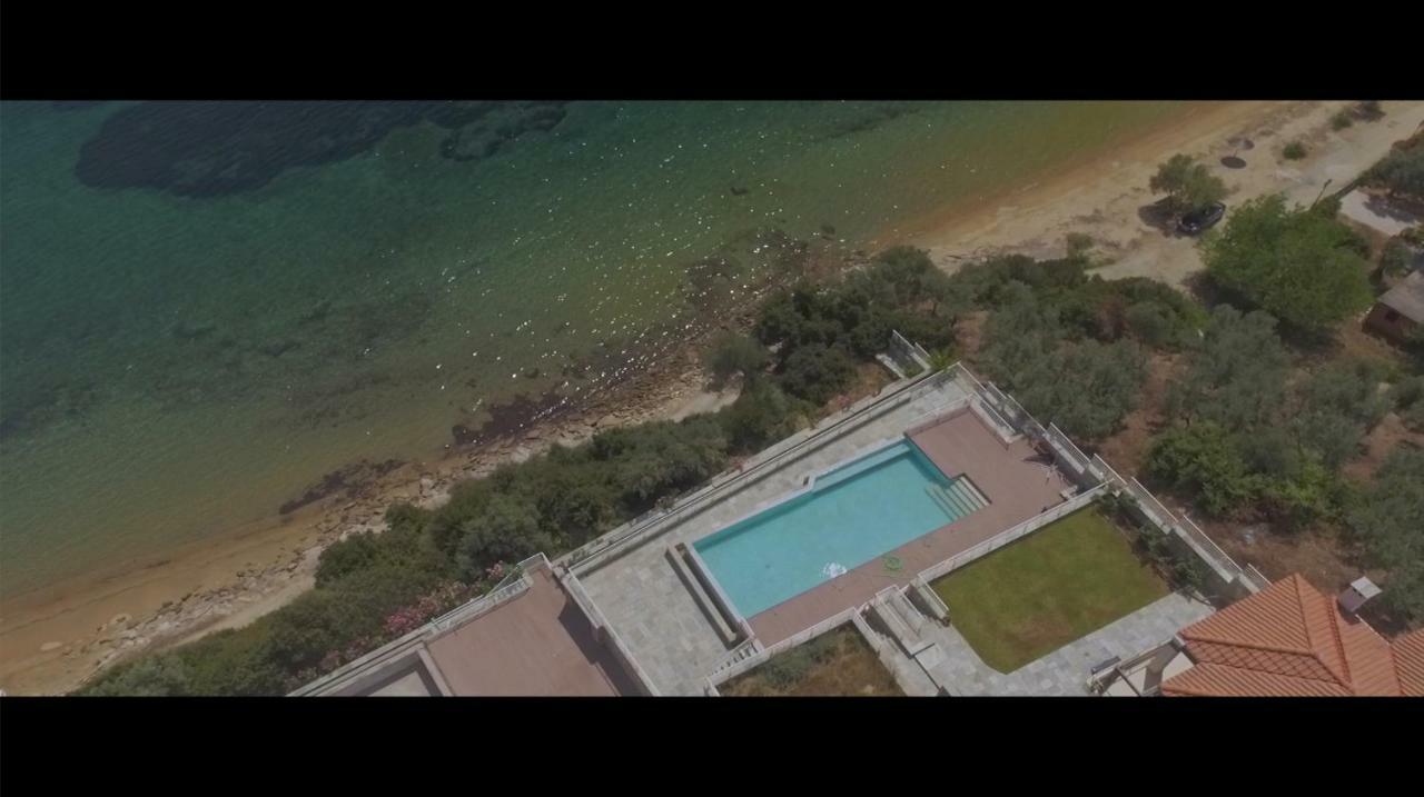 Villa Elia Pteleós 外观 照片
